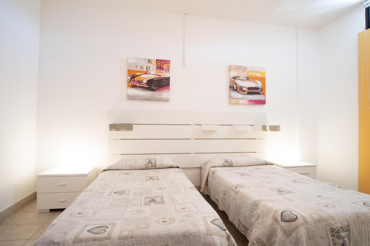 Beverly Park Residence Tirrenia Bagian luar foto