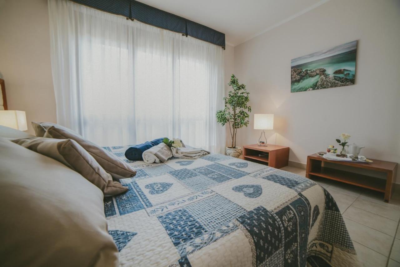 Beverly Park Residence Tirrenia Bagian luar foto