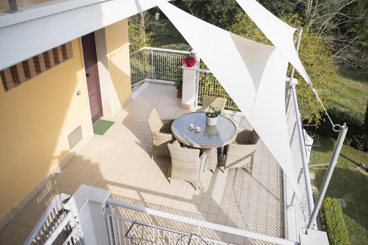 Beverly Park Residence Tirrenia Bagian luar foto